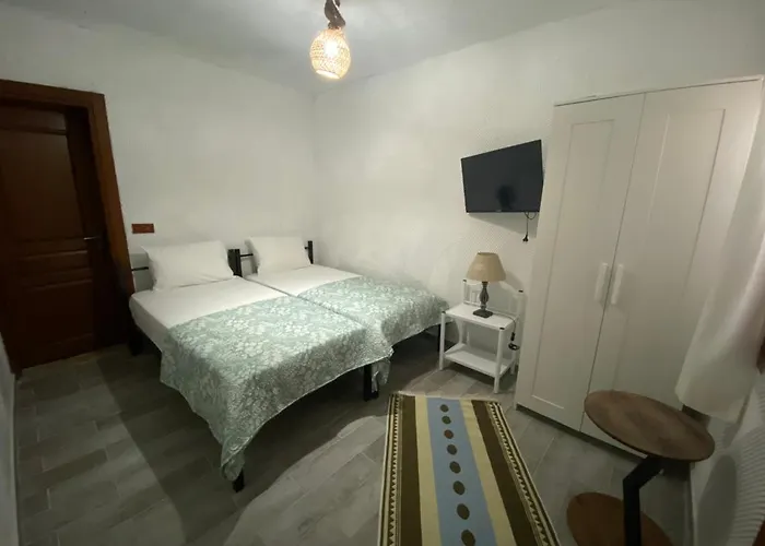 Hotel The Stone Castle Boutique Ağaçlı