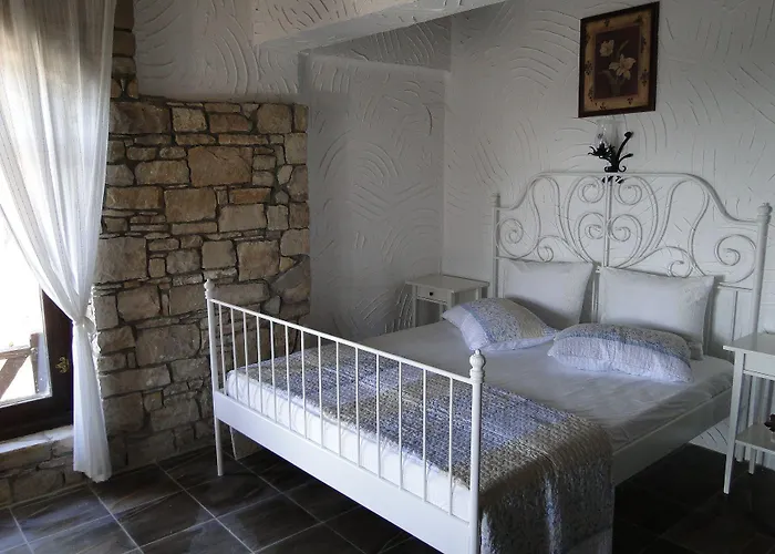 The Stone Castle Boutique 4*