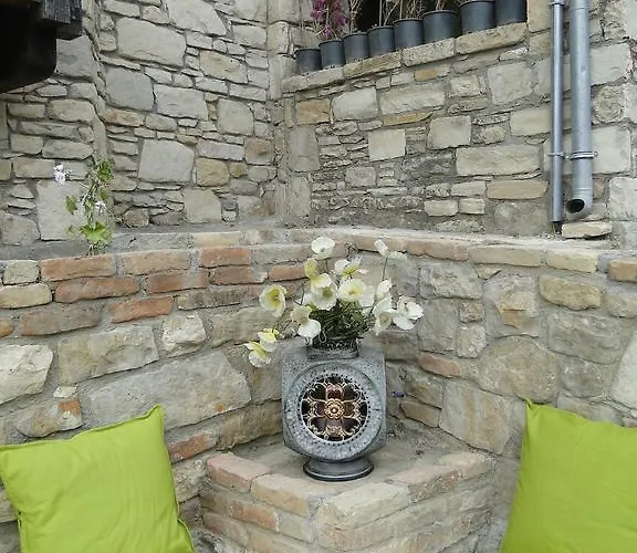 Hotel The Stone Castle Boutique Ağaçlı