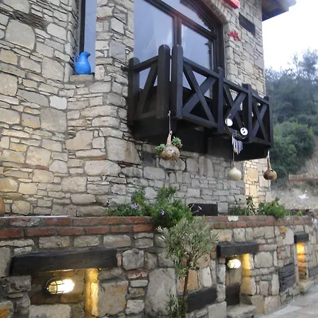 The Stone Castle Boutique آجغه