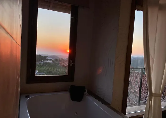 The Stone Castle Boutique آجغه