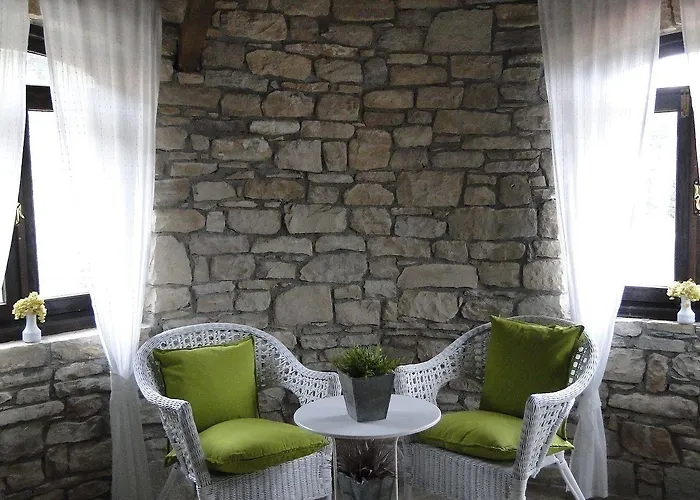 The Stone Castle Boutique فندق آجغه