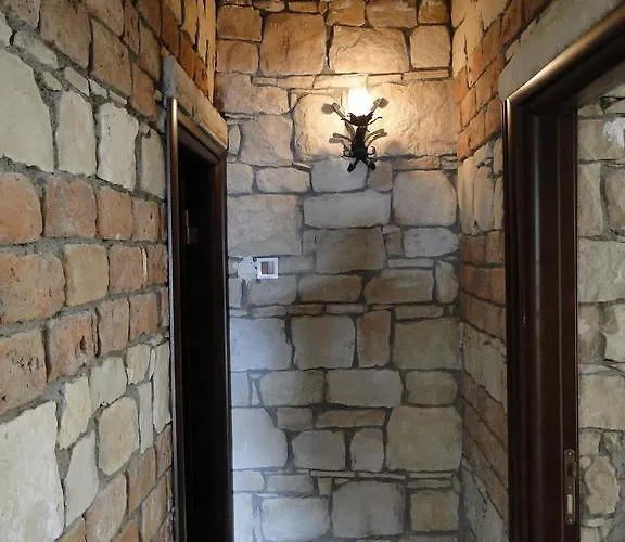 فندق The Stone Castle Boutique 4*