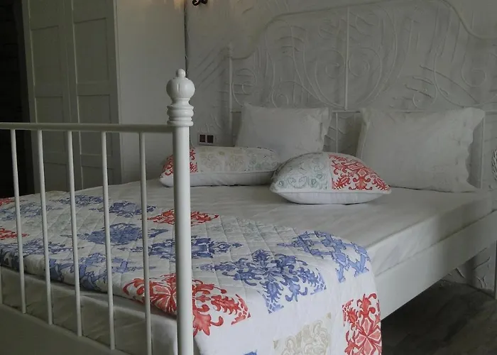 Hotel The Stone Castle Boutique Ağaçlı